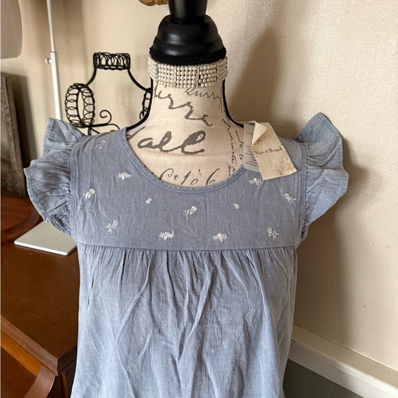 Chambray Tiered Ruffle Sleeve Embroidered Babydoll Dress NWT - Picture 2 of 8